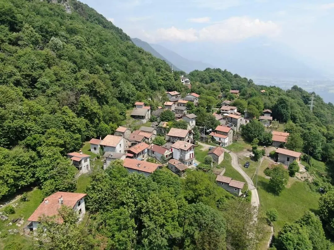 Casa Bucaneve & Ciclamino Gravedona