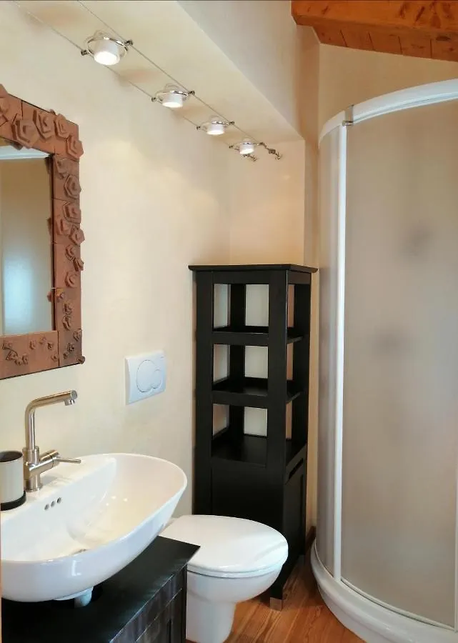 Casa Bucaneve & Ciclamino Gravedona 0*,  Italien